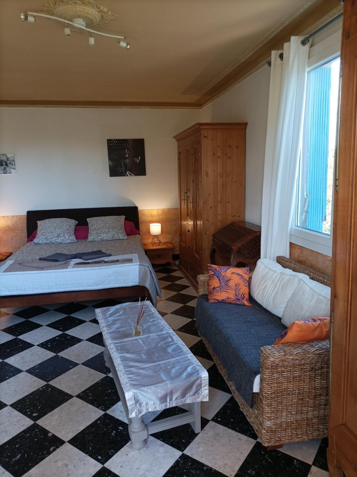 Chambre D'Hotes Les Garrigues Piolenc Luaran gambar